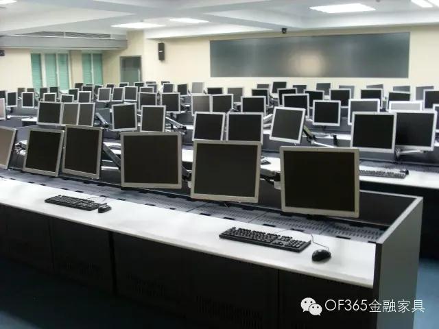 英国DAS金融交易桌